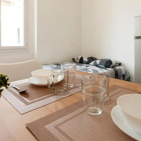 Studio Boheme Chic - Cosy & Climatise - Entre Gare & Cite